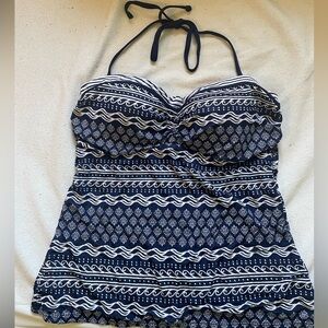 La vie en rose swim shirt